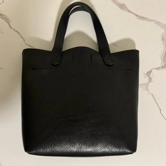 Madewell The Small Transport Crossbody Leather color black 2 straps - Picture 4 of 8